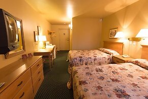 Travelodge by Wyndham Drummondville