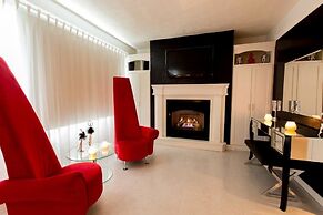 Travelodge by Wyndham Drummondville
