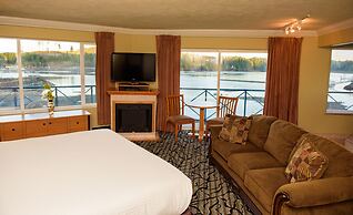 Glen Lyon Inn & Suites