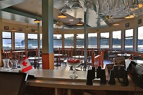 Glen Lyon Inn & Suites