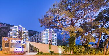 Grand Ring Hotel