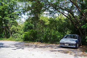 OYO 384 Ban Sabaidee