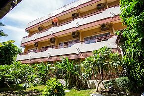 OYO 384 Ban Sabaidee