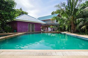 OYO 384 Ban Sabaidee