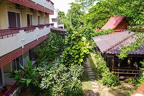 OYO 384 Ban Sabaidee