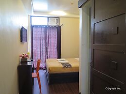 Rovic's Tourist Hotel