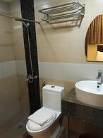 Rovic's Tourist Hotel