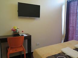 Rovic's Tourist Hotel