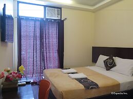 Rovic's Tourist Hotel