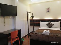 Rovic's Tourist Hotel