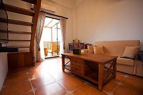 Yi-He Golden Homestay