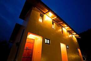 Yi-He Golden Homestay