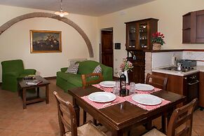 Poggiovalle Tenuta Italiana