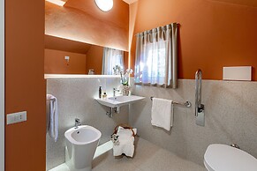 Poggiovalle Tenuta Italiana