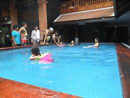 Tony's Place Beds and Breakfast