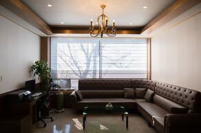 The 7 Business Hotel