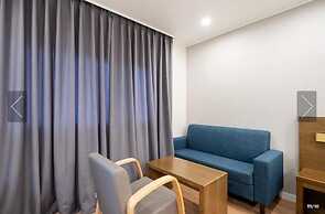 The 7 Business Hotel