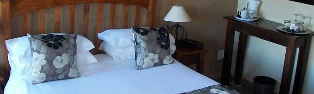 Sea Whisper Guest House & Self Catering