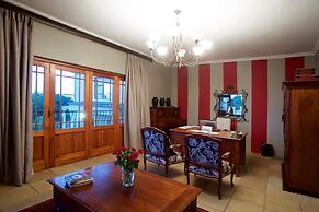 Sea Whisper Guest House & Self Catering