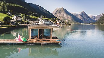 Fjærland Fjordstove Hotell