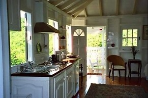 Fire Fly Cottage