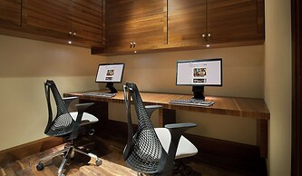 Hilton Garden Inn Dubai Deira