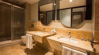 Ramada by Wyndham Gemlik