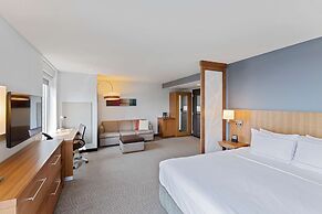 DoubleTree by Hilton Asheville Downtown