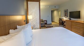 DoubleTree by Hilton Asheville Downtown