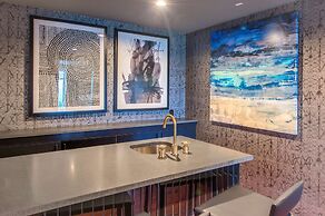 DoubleTree by Hilton Asheville Downtown