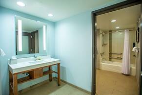 DoubleTree by Hilton Asheville Downtown