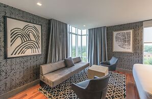 DoubleTree by Hilton Asheville Downtown