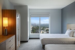 DoubleTree by Hilton Asheville Downtown