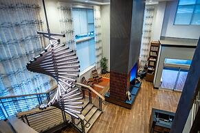 DoubleTree by Hilton Asheville Downtown