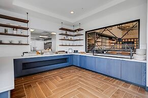 DoubleTree by Hilton Asheville Downtown