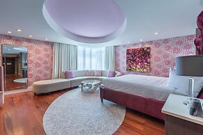 DoubleTree by Hilton Asheville Downtown