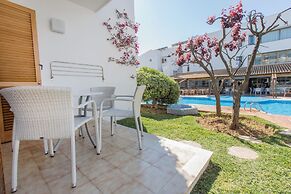 Aparthotel Flora