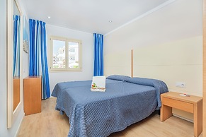 Aparthotel Flora