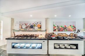 Aparthotel Flora