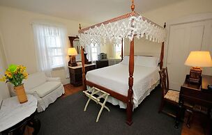 Languedoc Inn & 3 Hussey St Guest House