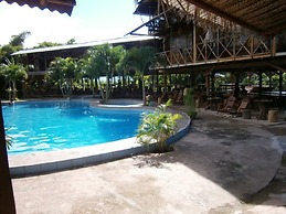 Madera Labrada Lodge