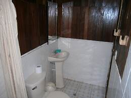 Madera Labrada Lodge
