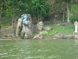 Madera Labrada Lodge