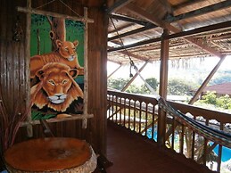 Madera Labrada Lodge