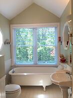 Good Place Farms B&B