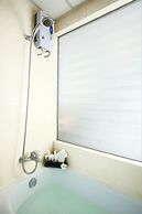 Diamond Residence Ratchada Hotel