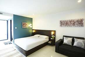 Diamond Residence Ratchada Hotel