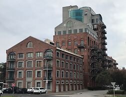 StayCentral - Spacious Seaviews