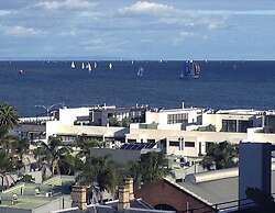 StayCentral - Spacious Seaviews