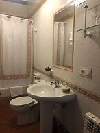 Hostal Poqueira